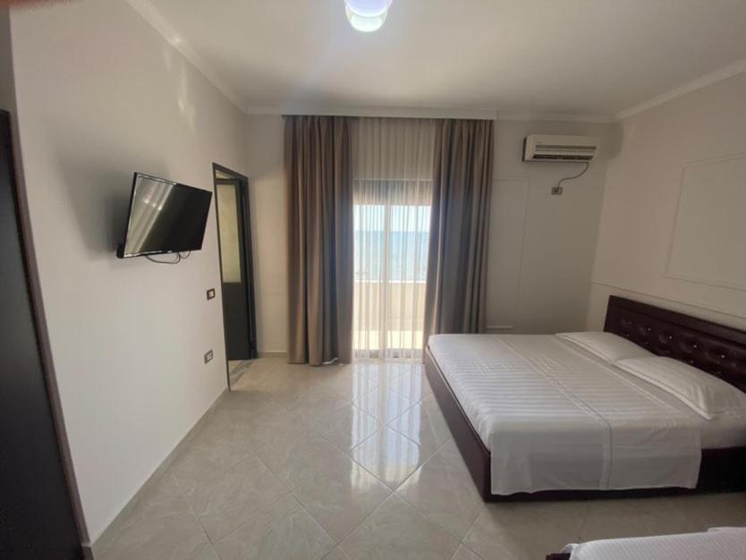 Hotel Tirona Δυρράχιο Εξωτερικό φωτογραφία