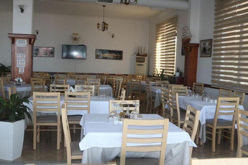 Hotel Tirona Δυρράχιο Εξωτερικό φωτογραφία