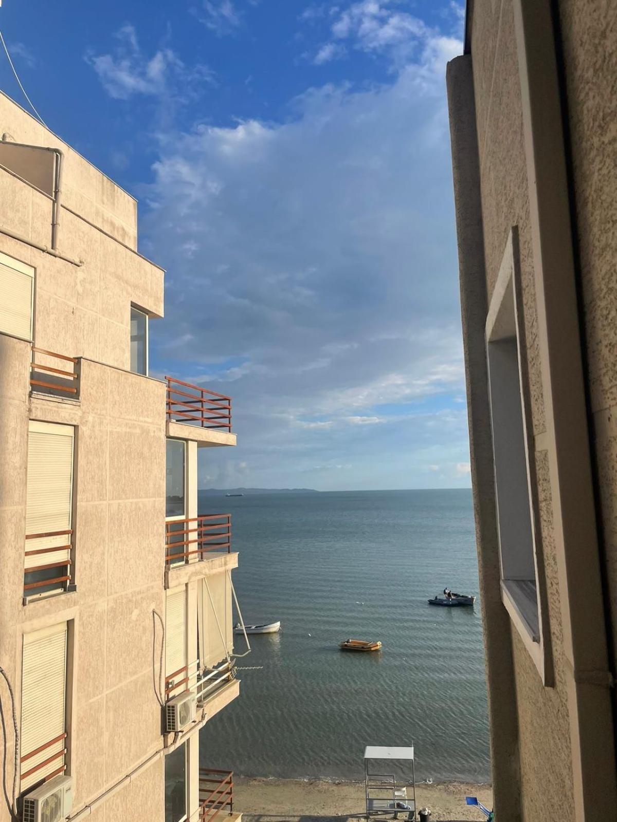 Hotel Tirona Δυρράχιο Εξωτερικό φωτογραφία