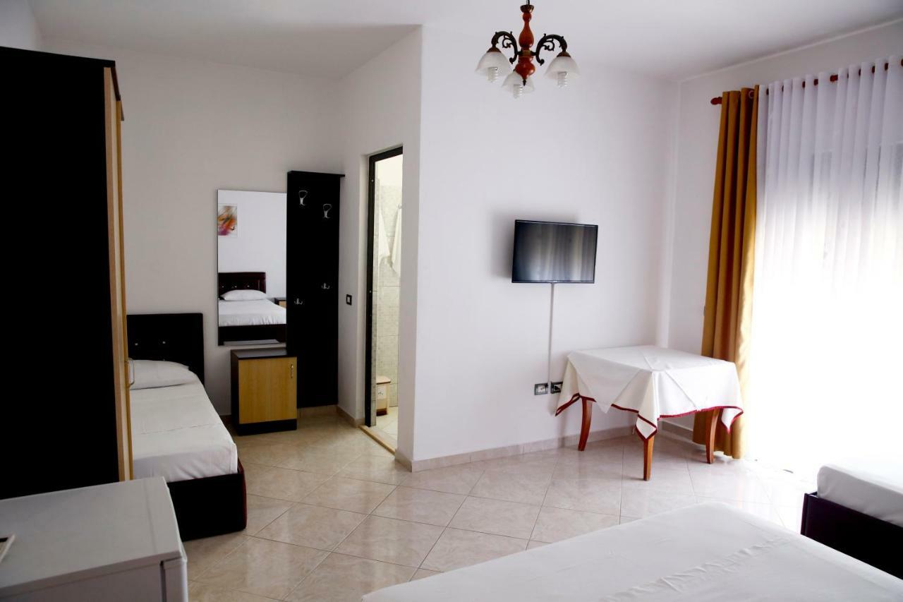 Hotel Tirona Δυρράχιο Εξωτερικό φωτογραφία
